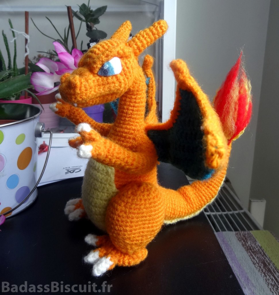 Dracaufeu unique fait main, Pokémon, Amigurumi, crochet, peluche, animal, Nintendo, jeu, jouet, trucs au crochet ; - Canada